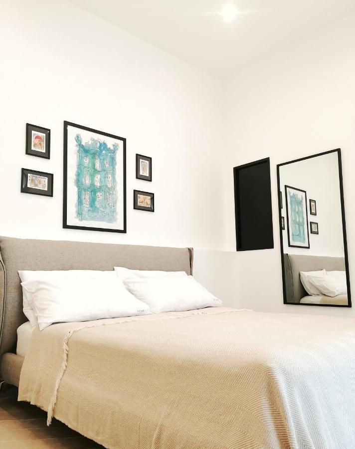 I Canti Comfort Rooms Palermo Luaran gambar