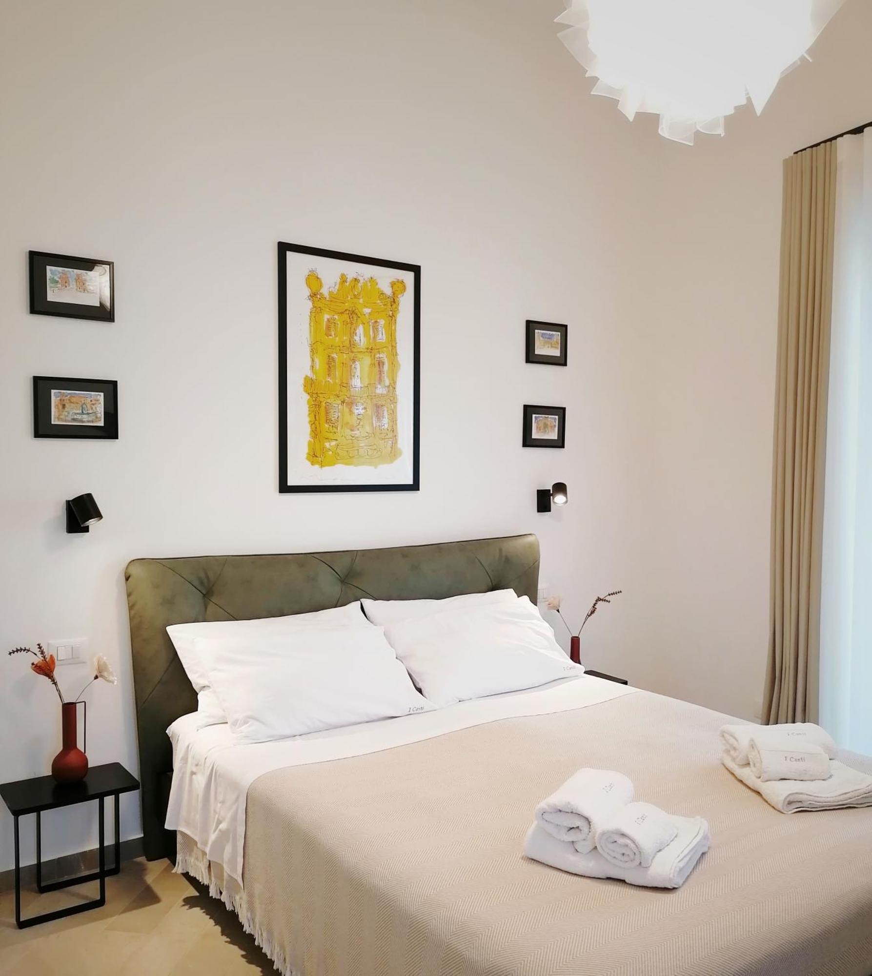 I Canti Comfort Rooms Palermo Luaran gambar